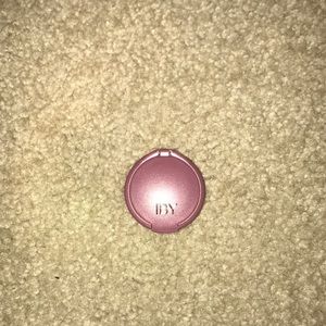 IBY lush eyeshadow